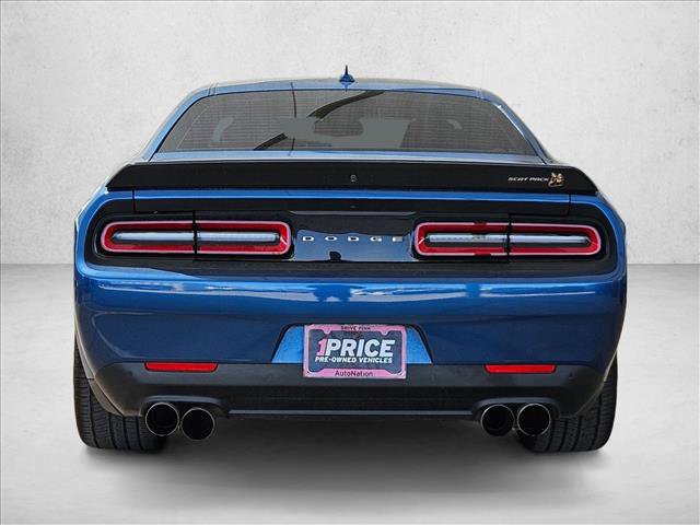 Used 2022 Dodge Challenger R/T Scat Pack RWD image 6