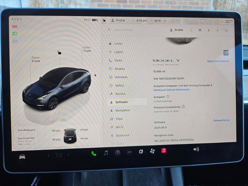 Used 2024 Tesla Model Y Long Range RWD image 3
