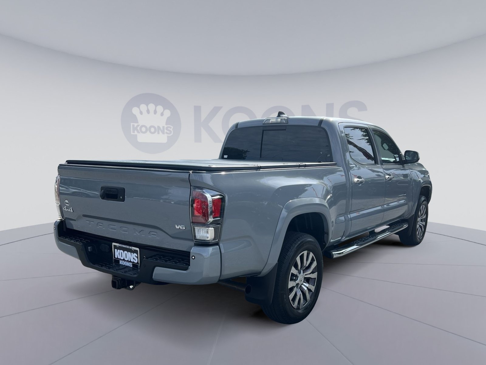 Used 2021 Toyota Tacoma Limited AWD/4WD image 7