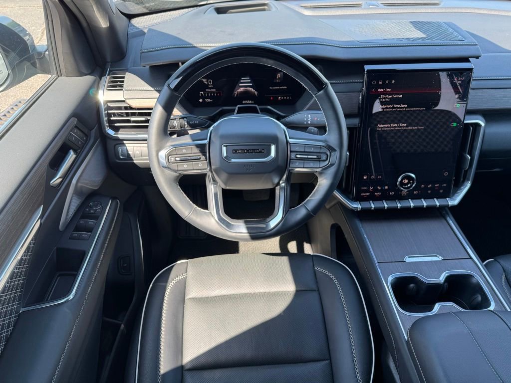 Used 2024 GMC Acadia Denali w/ Super Cruise Package FWD image 24