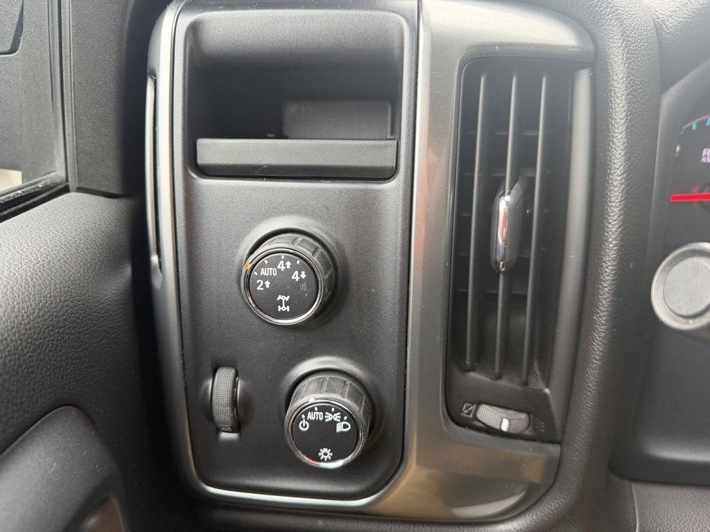 Used 2016 Chevrolet Silverado 1500 LT w/ Trailering Package image 23