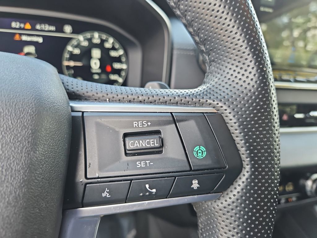 Used 2024 Mitsubishi Outlander SEL image 22