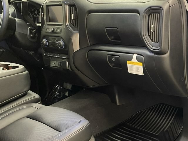 New 2026 Chevrolet Silverado 1500 Custom w/ Turbomax Blackout Package AWD/4WD image 31