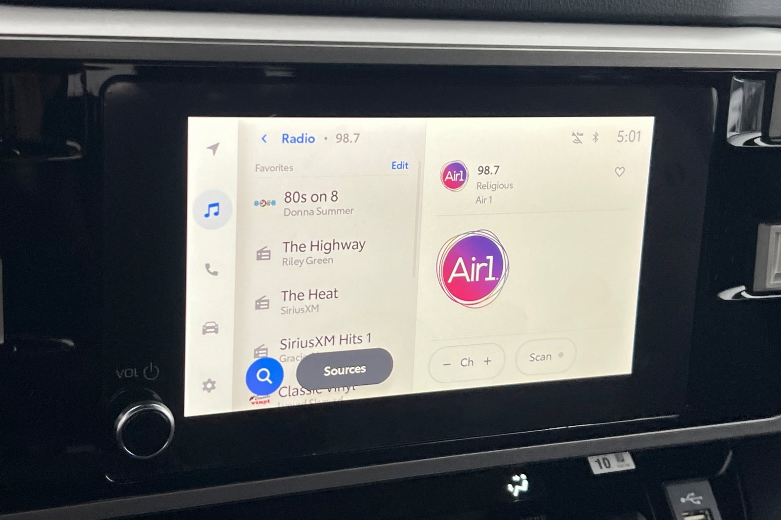 New 2026 Toyota Tundra SR5 w/ SR5 Convenience Package image 14