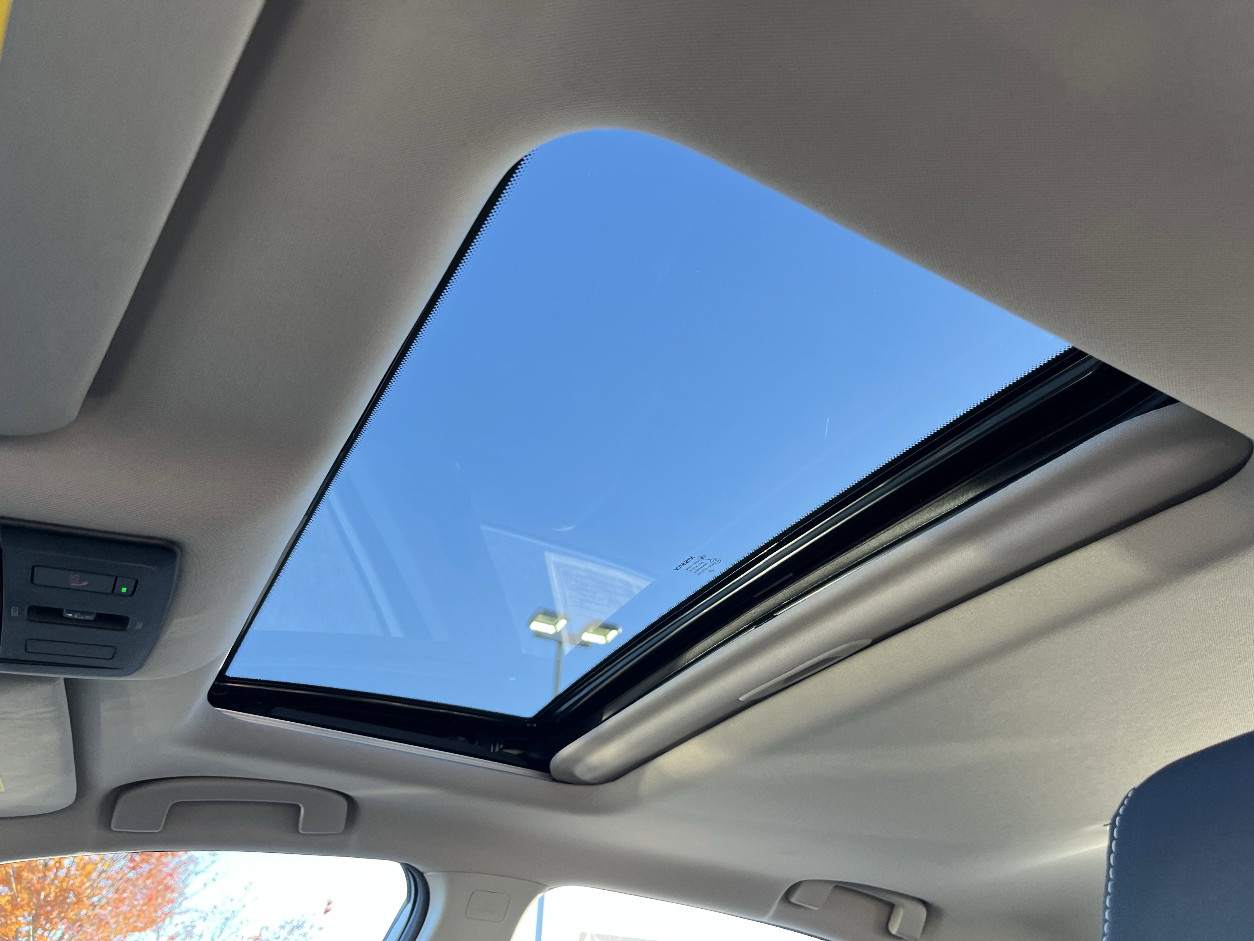 Used 2024 Nissan Altima 2.5 SL image 19