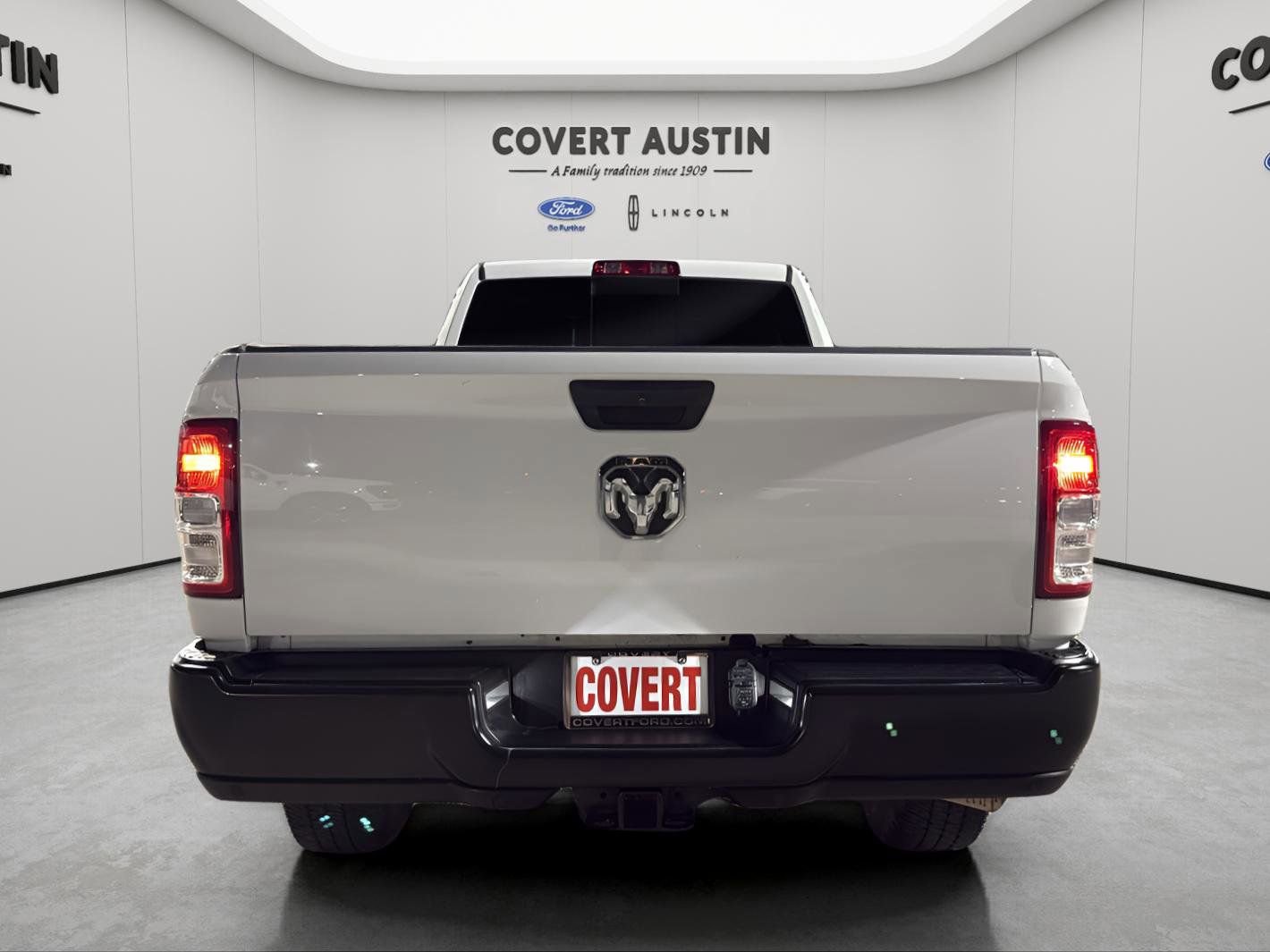 Used 2020 RAM 3500 Tradesman image 4