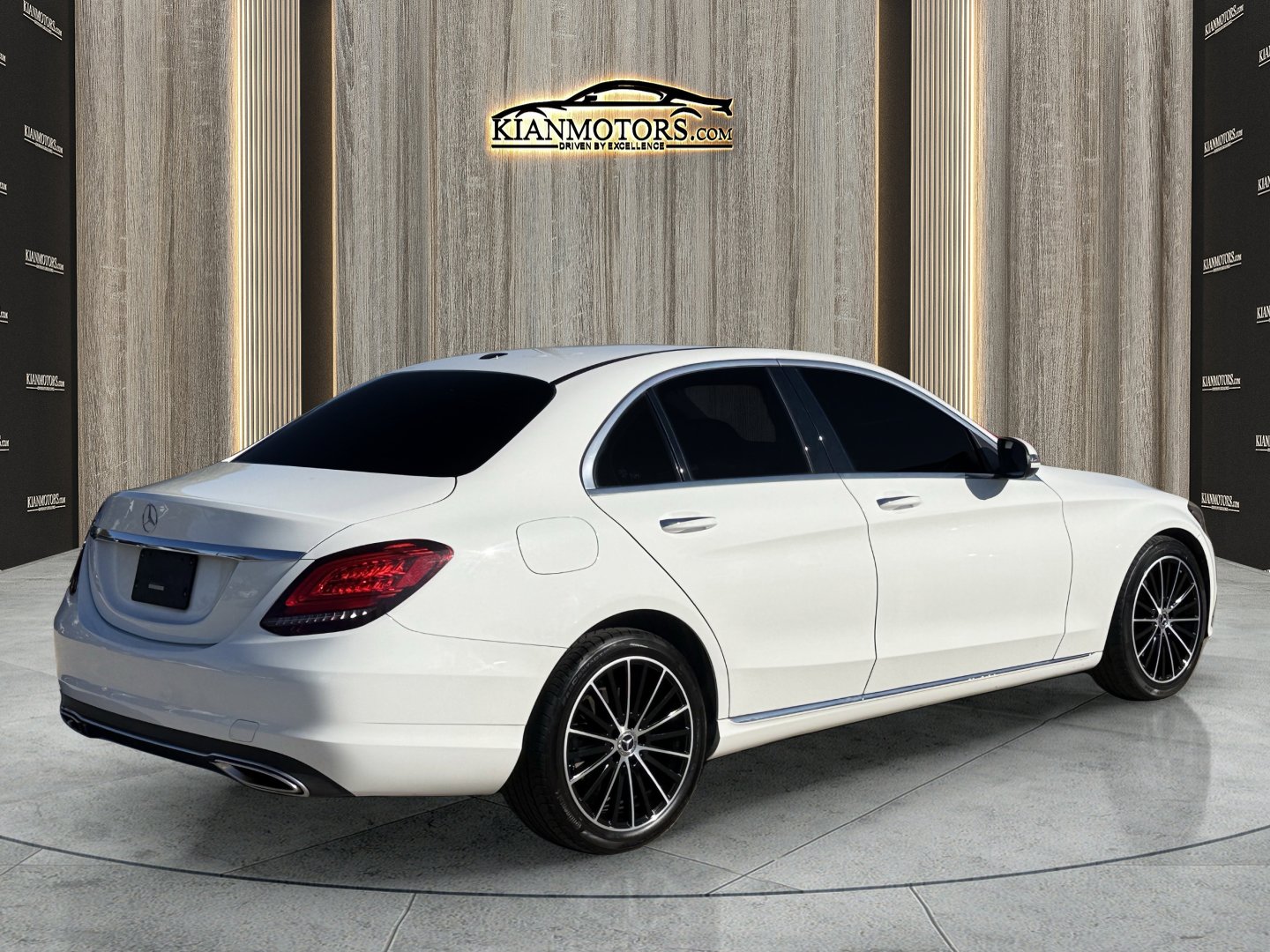 Used 2021 Mercedes-Benz C 300 Sedan image 6