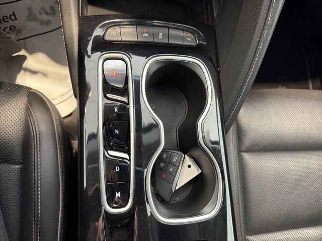 Certified 2022 Buick Envision Essence w/ Technology Package I FWD image 27