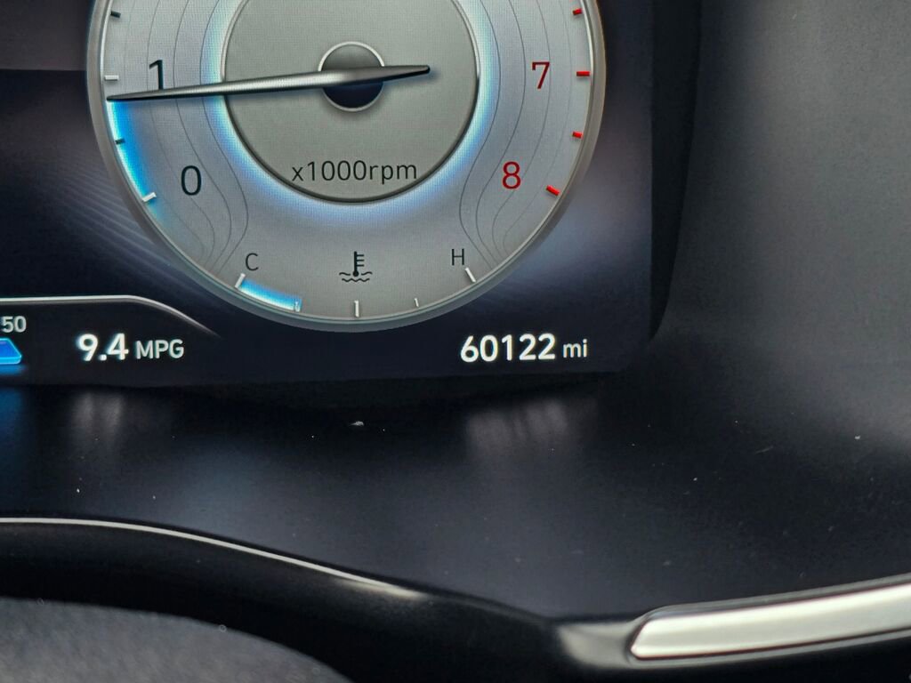 Used 2023 Hyundai Santa Fe Limited image 24