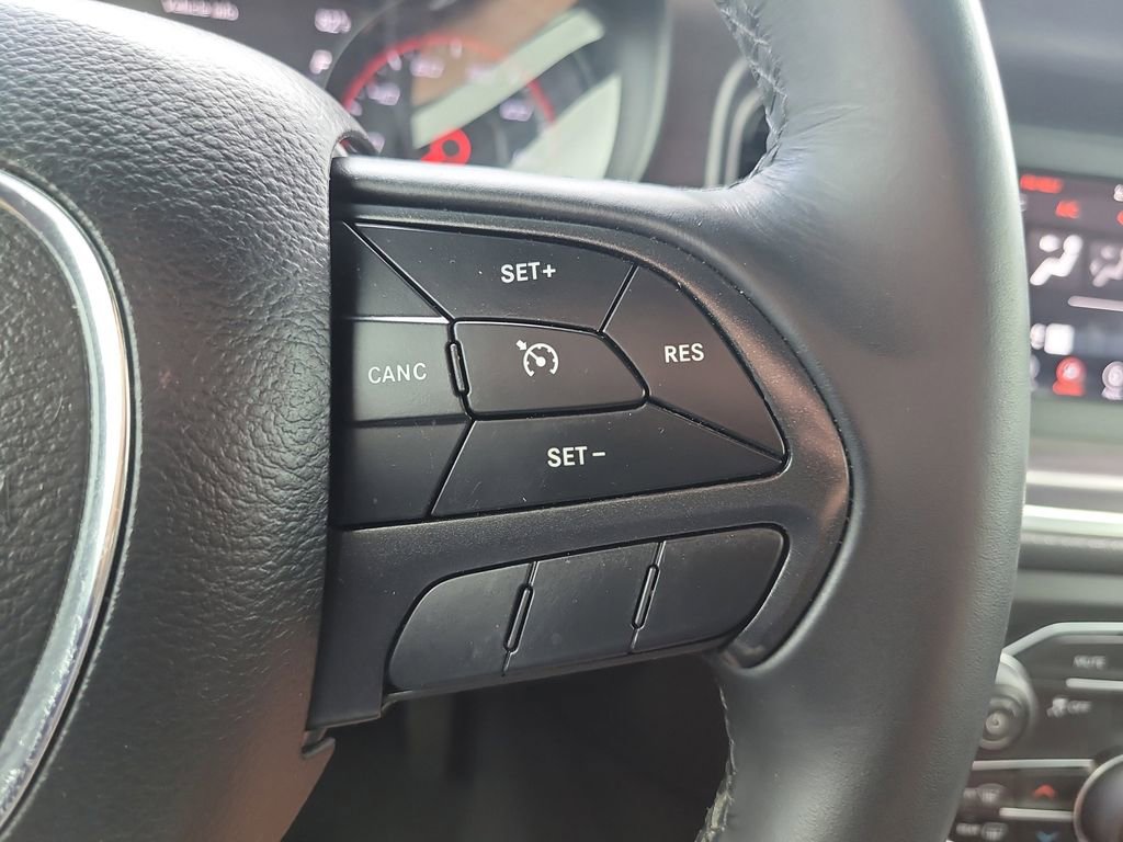 Used 2018 Dodge Charger SXT w/ Blacktop Package image 28