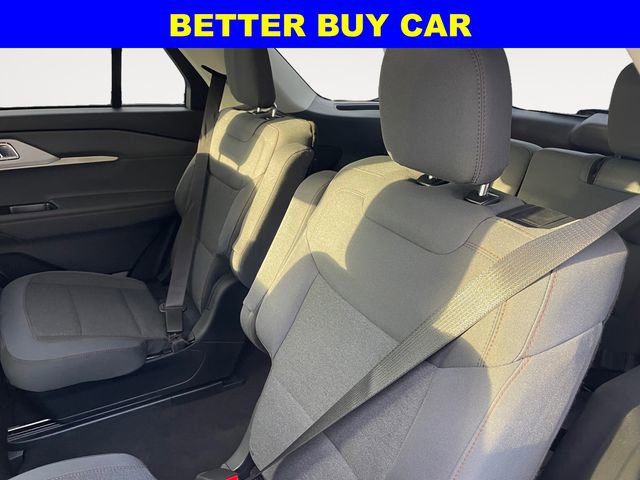 New 2025 Ford Explorer Active image 13
