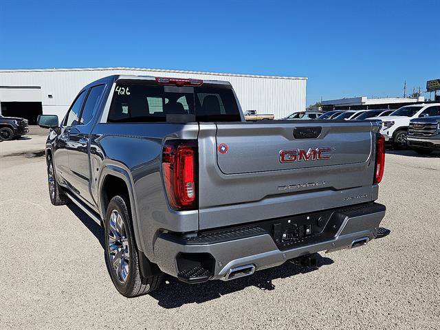 Used 2026 GMC Sierra 1500 Denali image 3