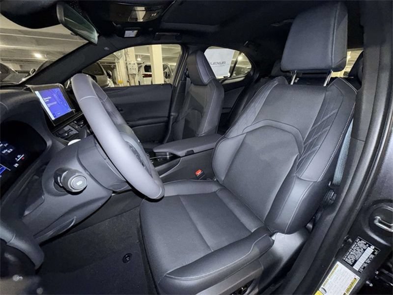 New 2025 Lexus UX 300h AWD image 2