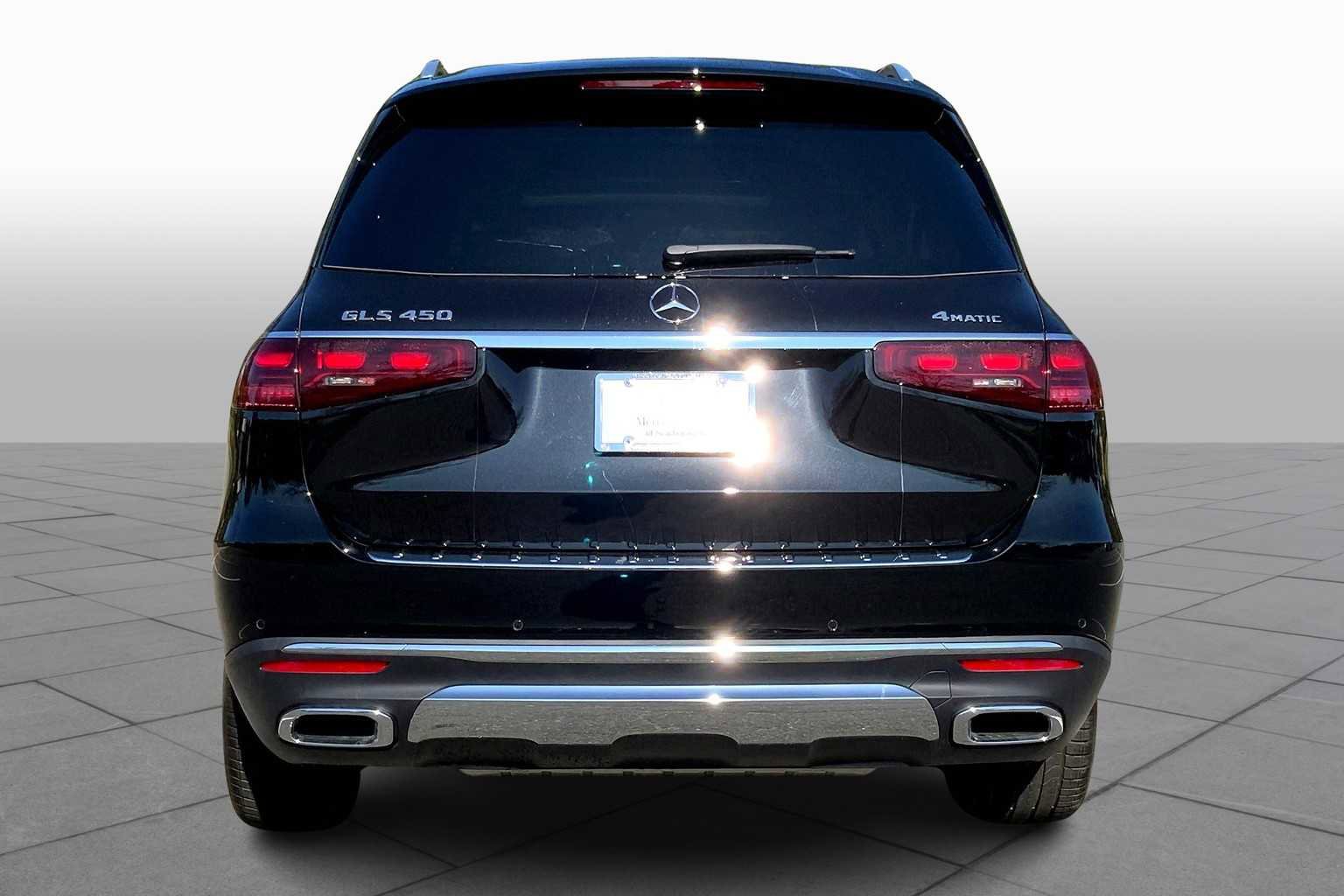 New 2026 Mercedes-Benz GLS 450 4MATIC image 4