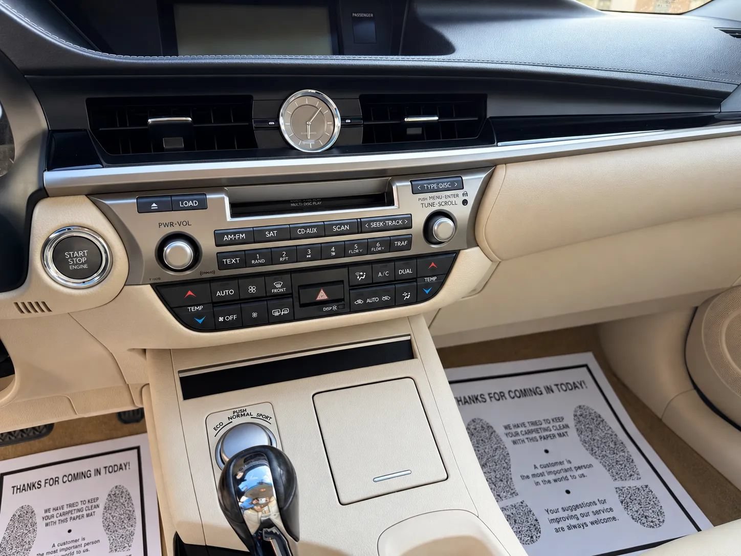 Used 2014 Lexus ES 350 FWD image 16