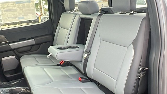 New 2025 Ford F150 Lightning Lariat image 24