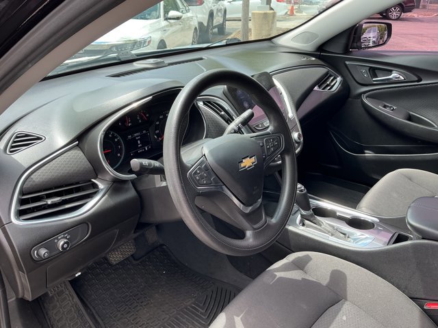 Used 2019 Chevrolet Malibu LT FWD image 10
