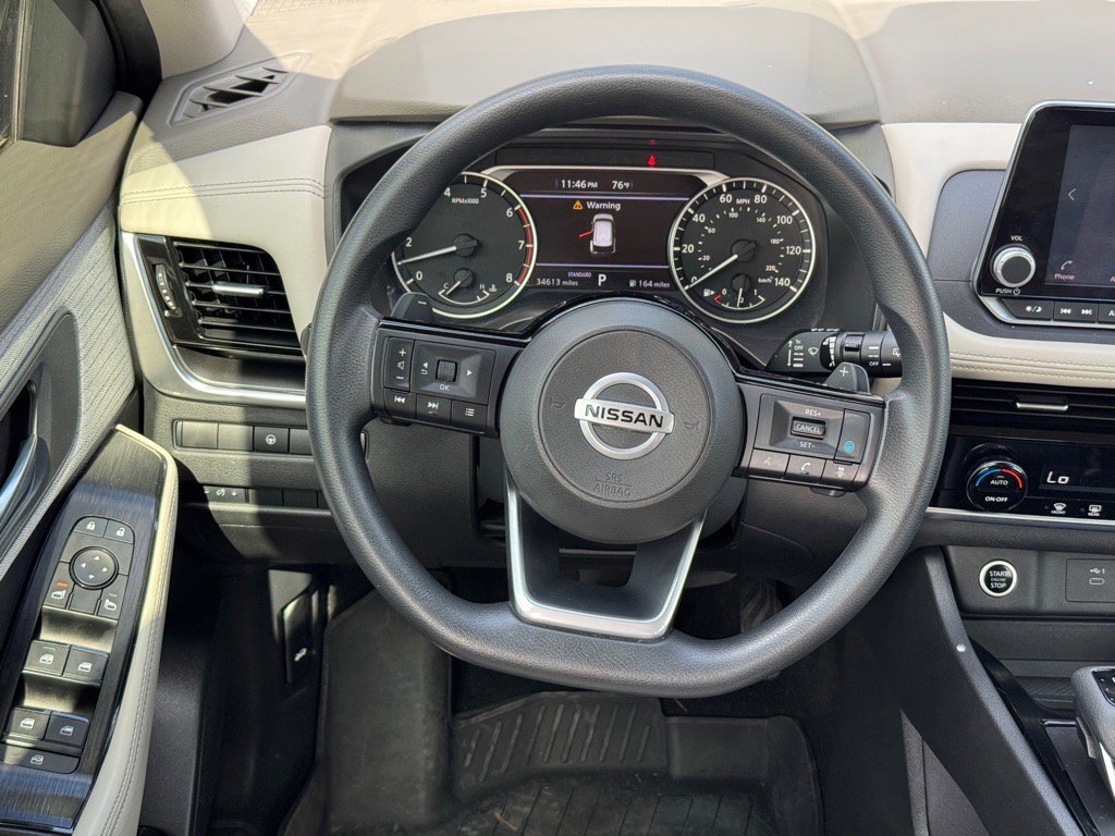 Used 2021 Nissan Rogue SV image 15