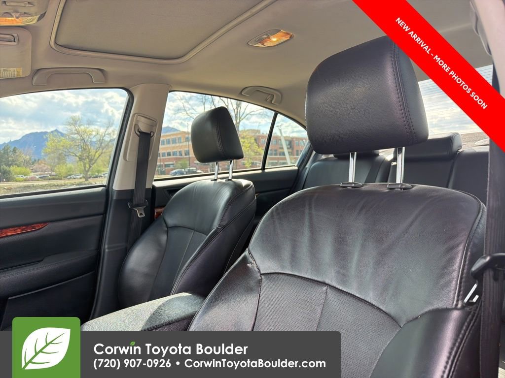 Used 2012 Subaru Legacy 3.6R Limited image 9