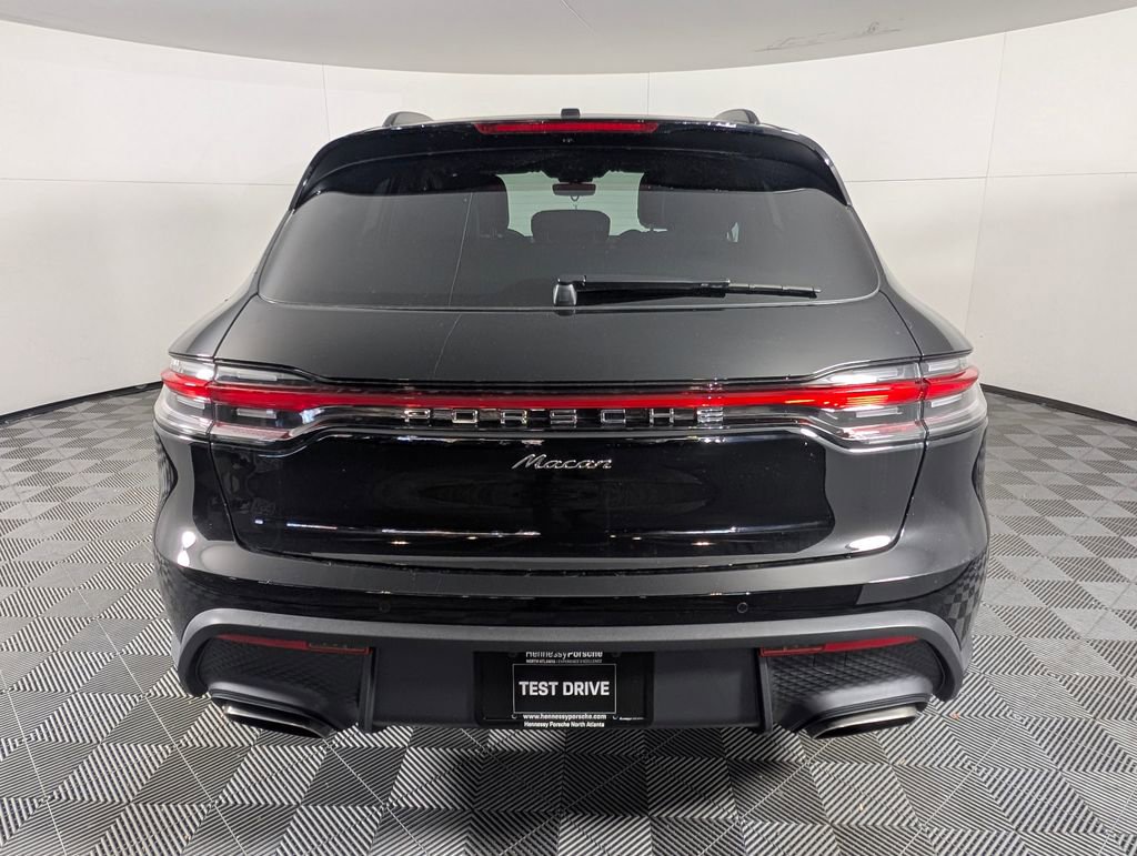 New 2026 Porsche Macan image 6