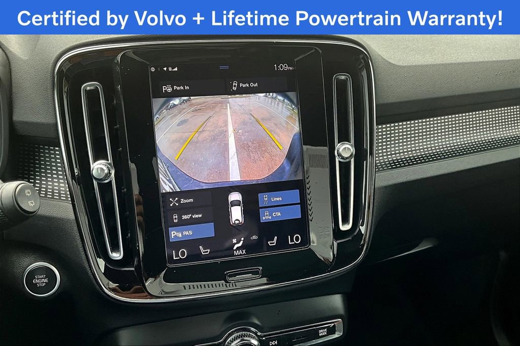 Used 2022 Volvo XC40 T5 R-Design image 29