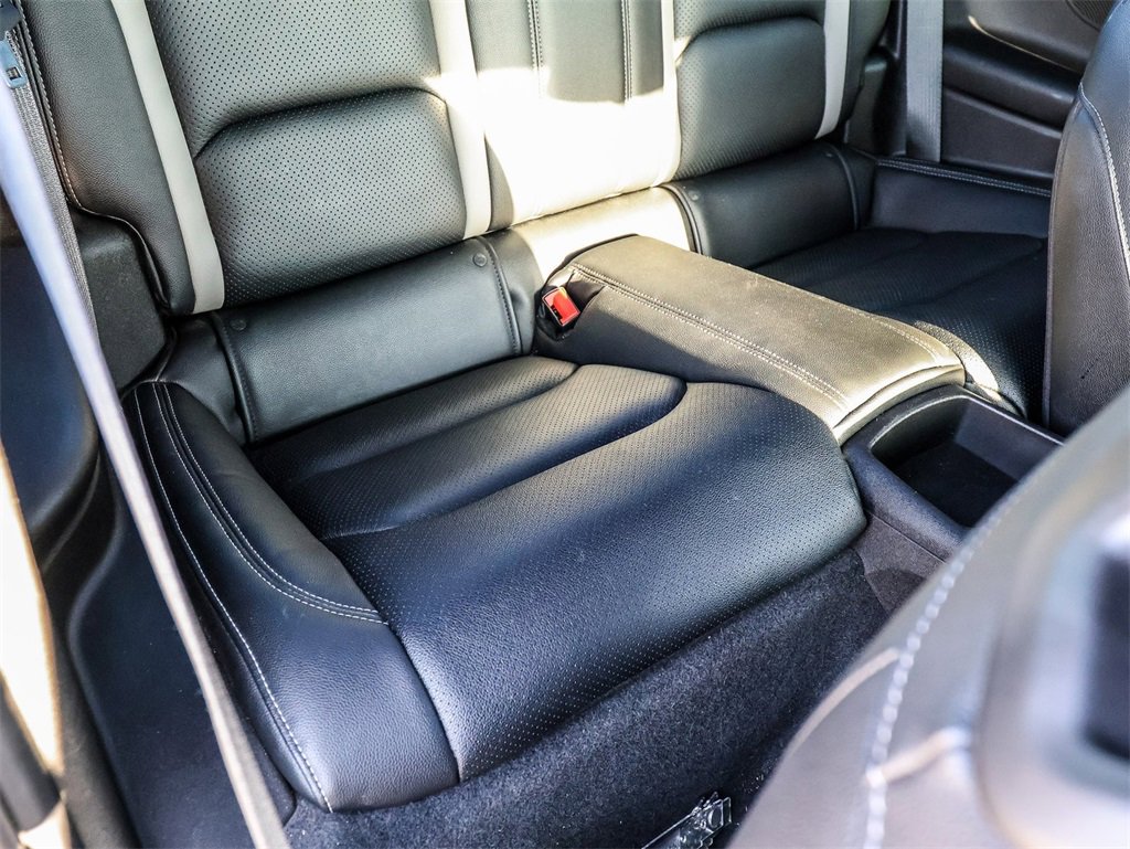 Used 2018 Chevrolet Camaro LT w/ RS Package image 17