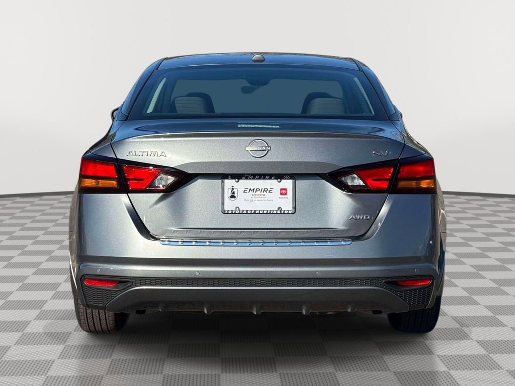 Used 2023 Nissan Altima 2.5 SV image 6
