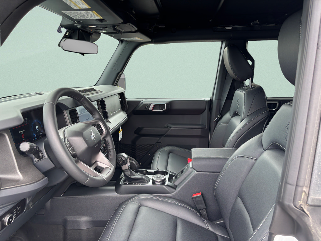 New 2025 Ford Bronco Badlands AWD/4WD image 3