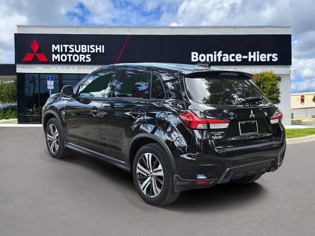 Used 2025 Mitsubishi Outlander Sport ES AWD/4WD image 3