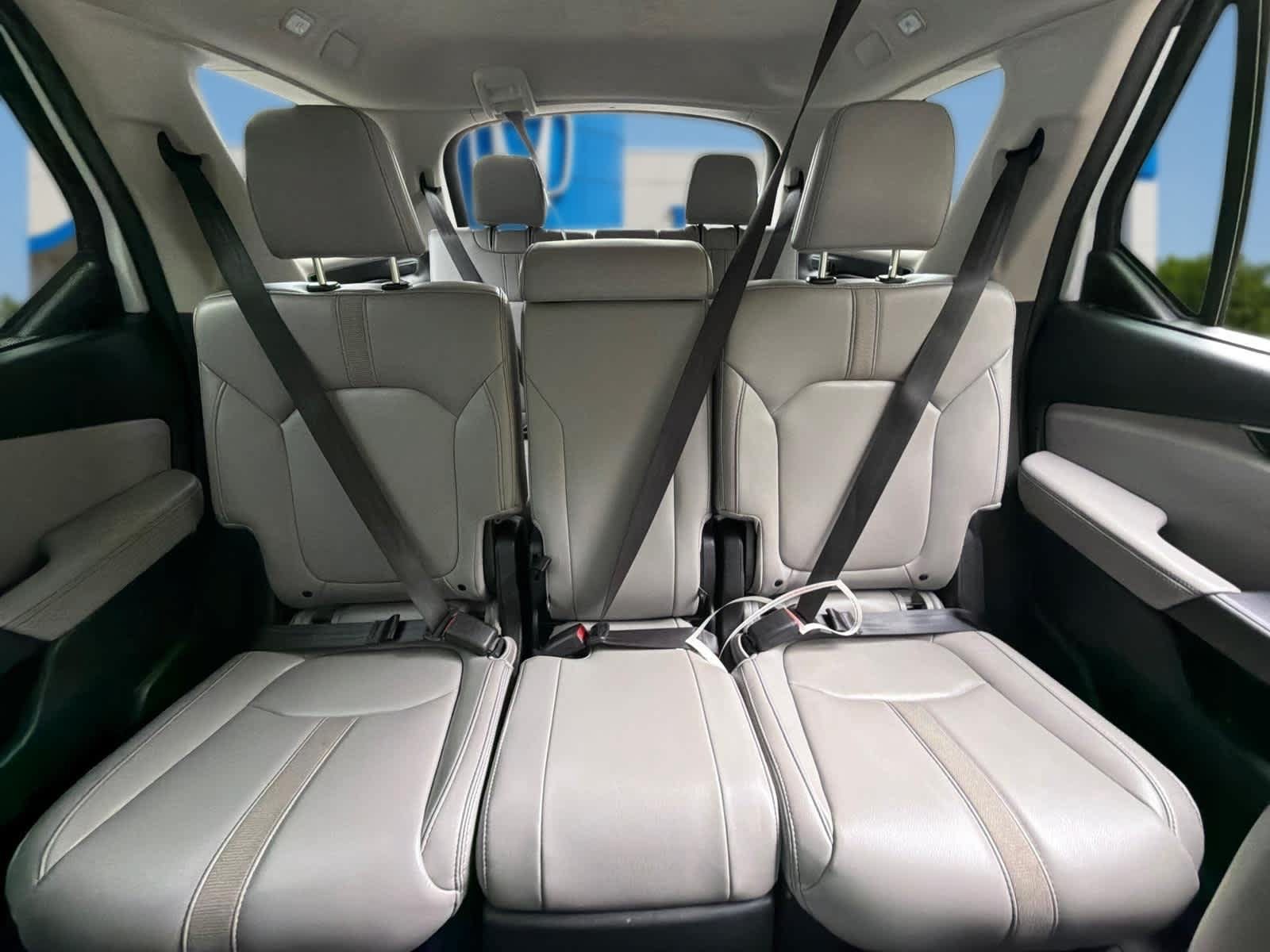 Used 2023 Honda Pilot EX-L image 25
