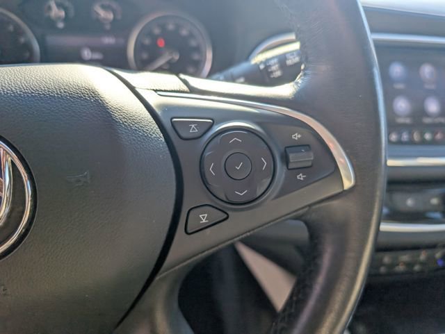 Used 2020 Buick Enclave Essence image 18