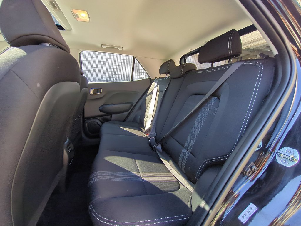 Used 2026 Hyundai Venue SEL FWD image 27