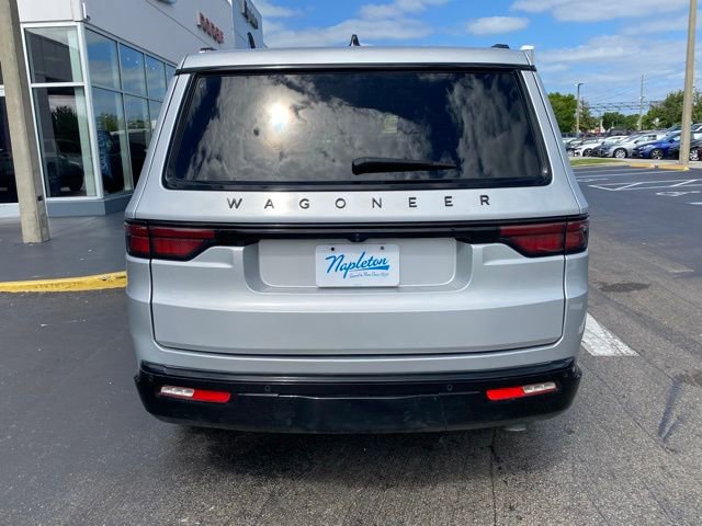 Used 2024 Jeep Wagoneer Series II image 8