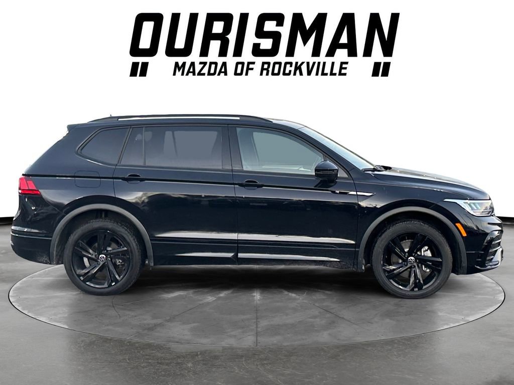 Used 2024 Volkswagen Tiguan SE R-Line image 7