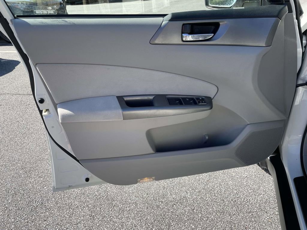 Used 2012 Subaru Forester 2.5X Limited image 13