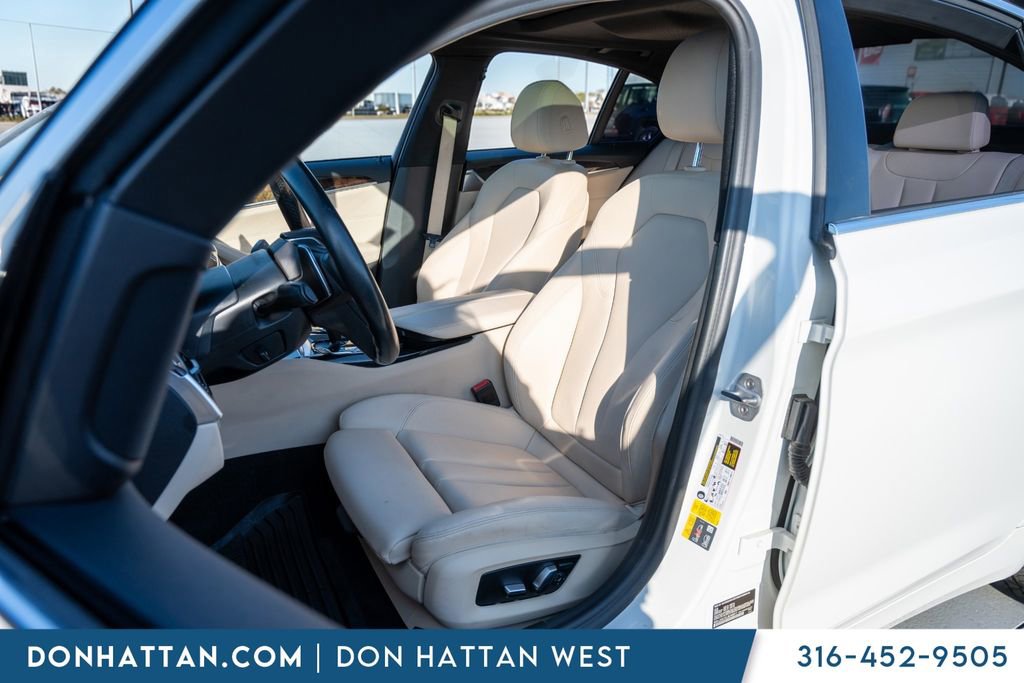 Used 2018 BMW 530e image 4