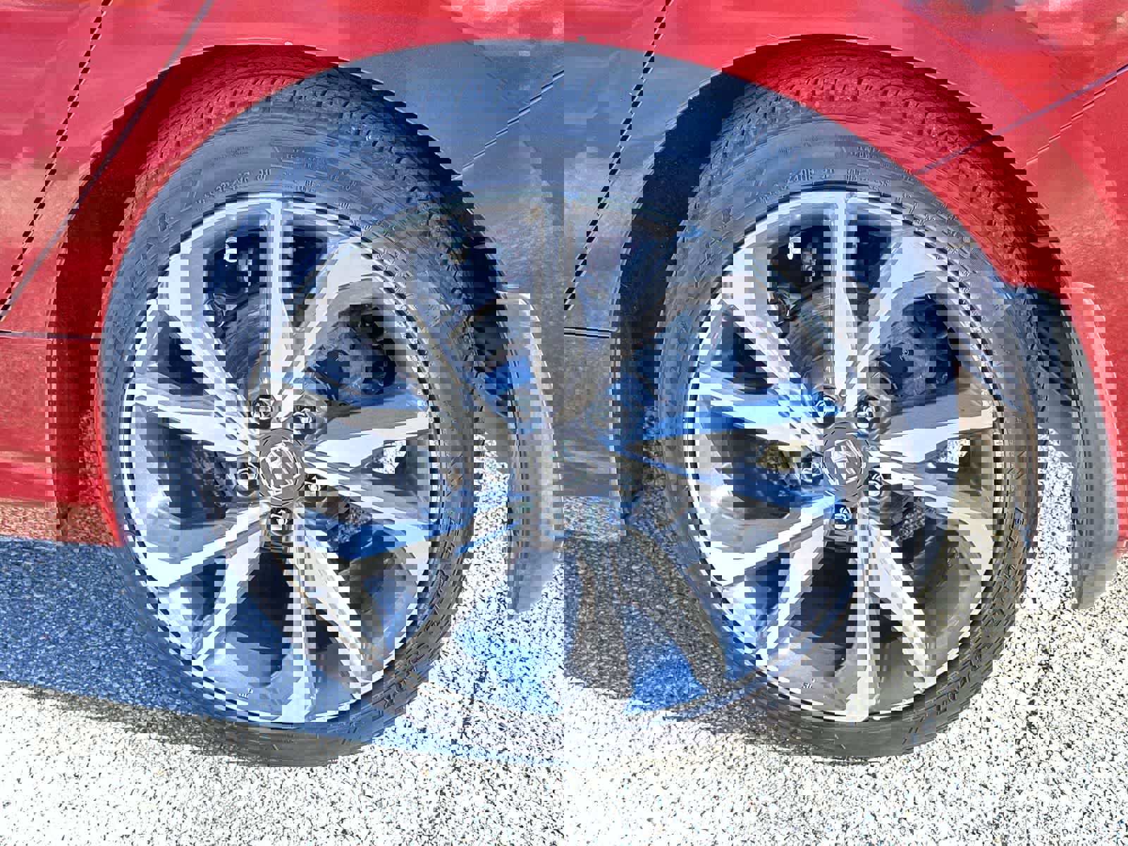 Used 2019 Honda Civic Touring image 11