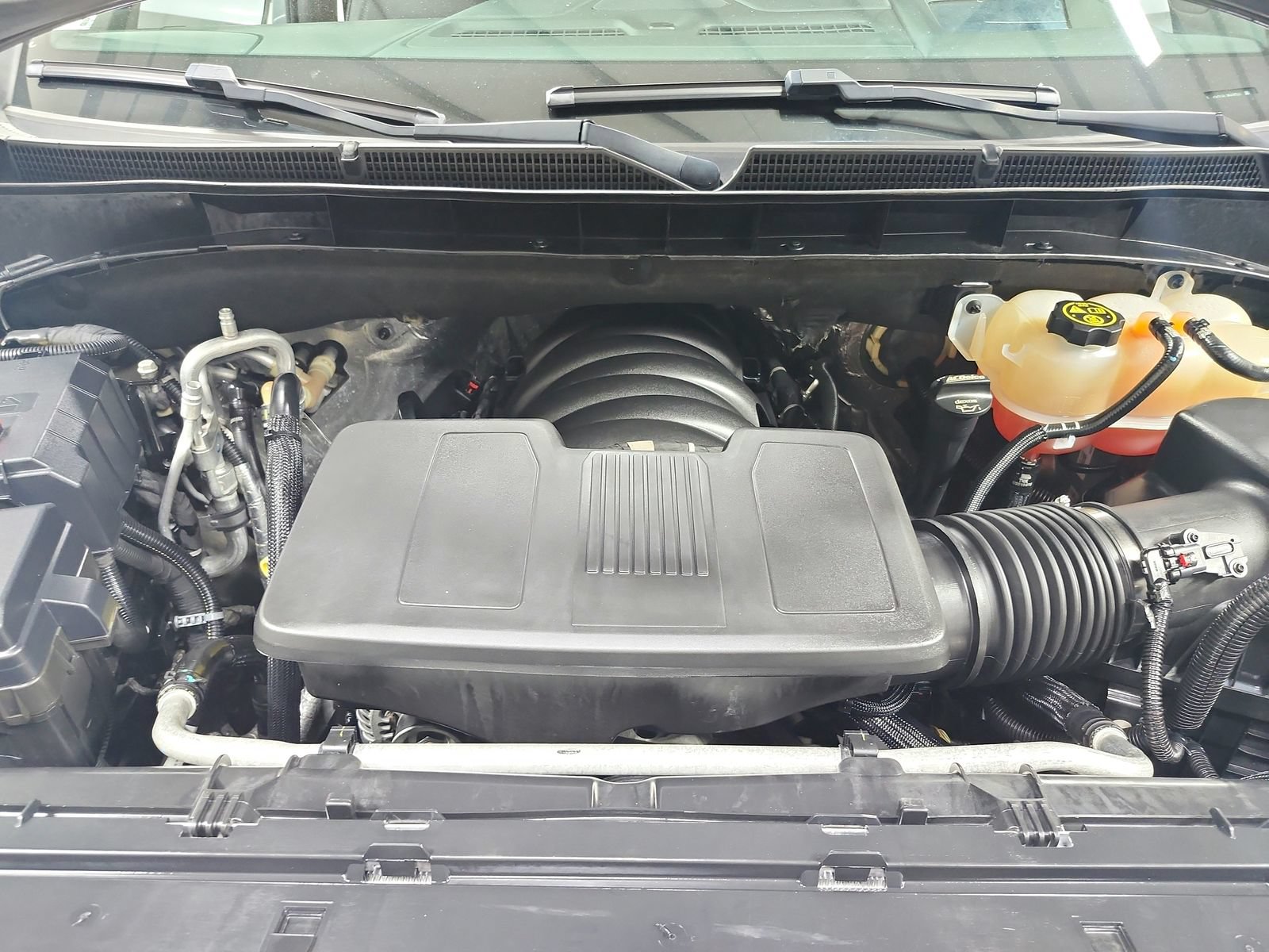Used 2023 GMC Yukon XL Denali RWD image 17