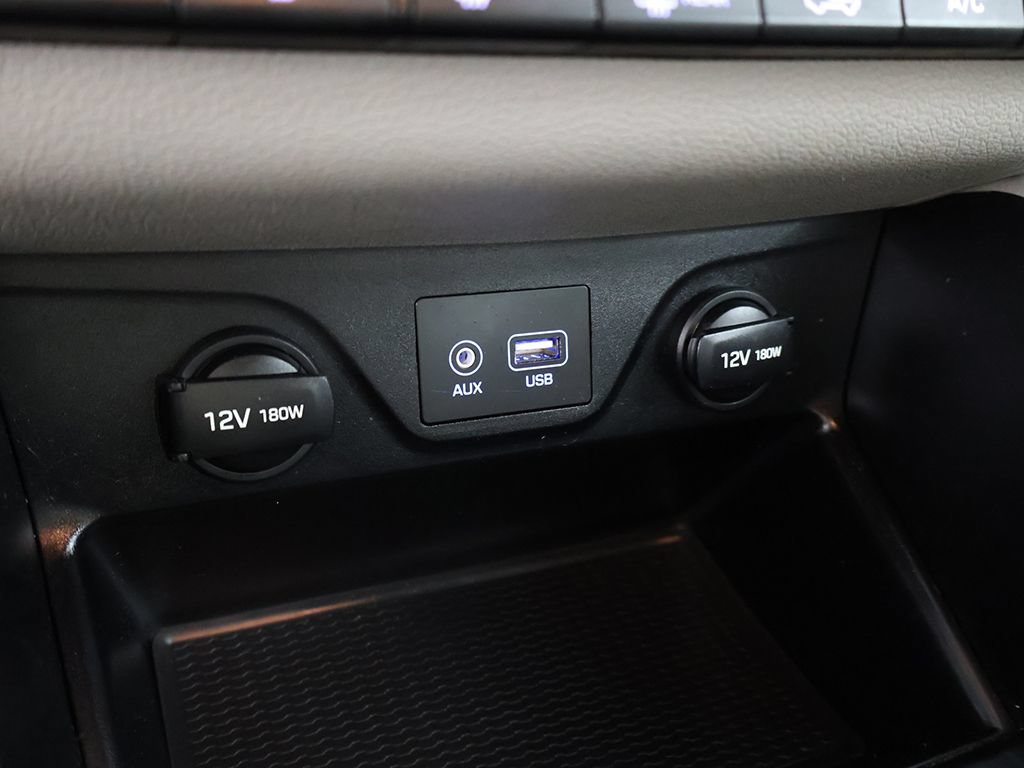 Used 2021 Hyundai Tucson Value AWD/4WD image 46