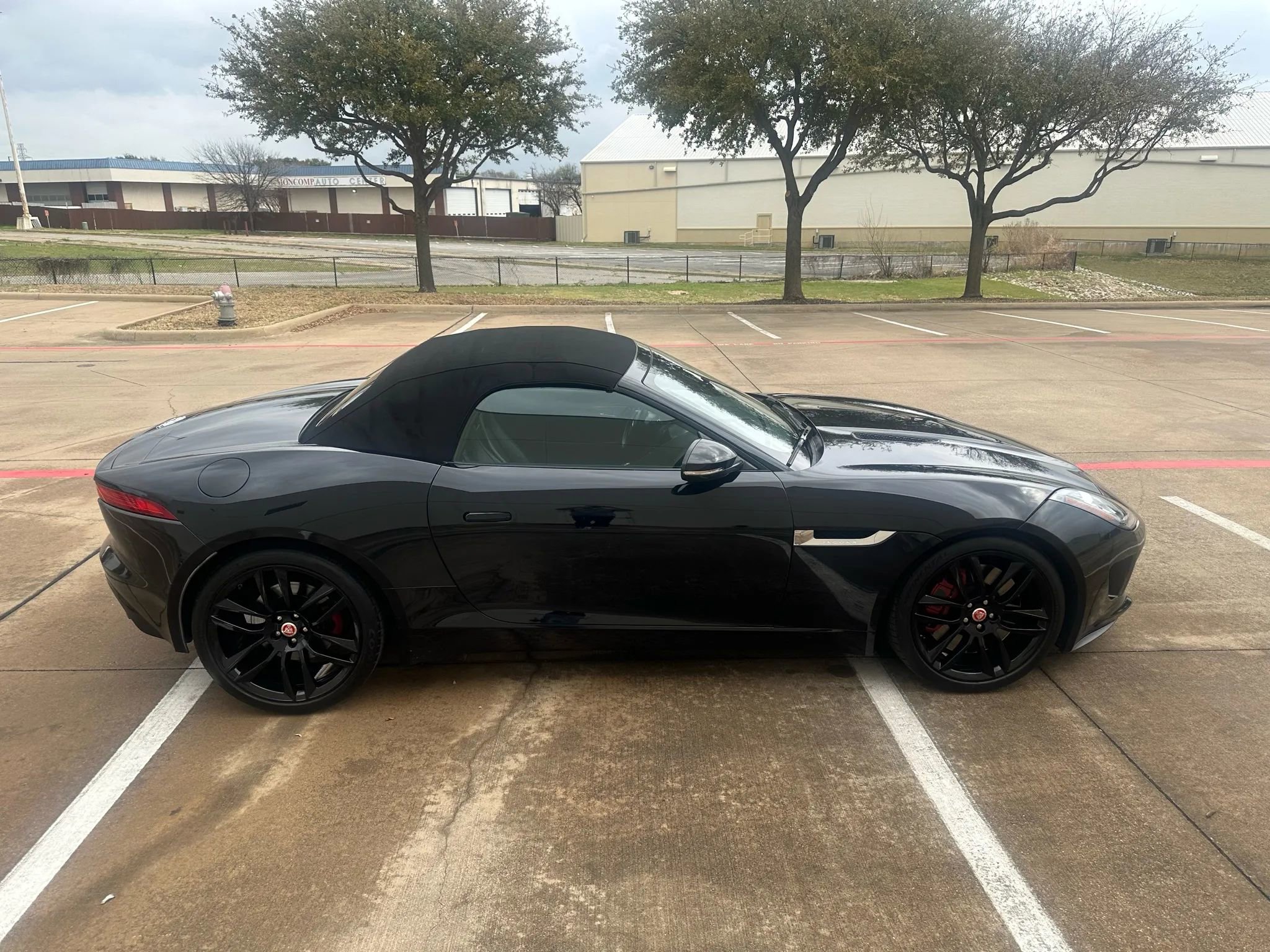 Used 2014 Jaguar F-TYPE S image 7