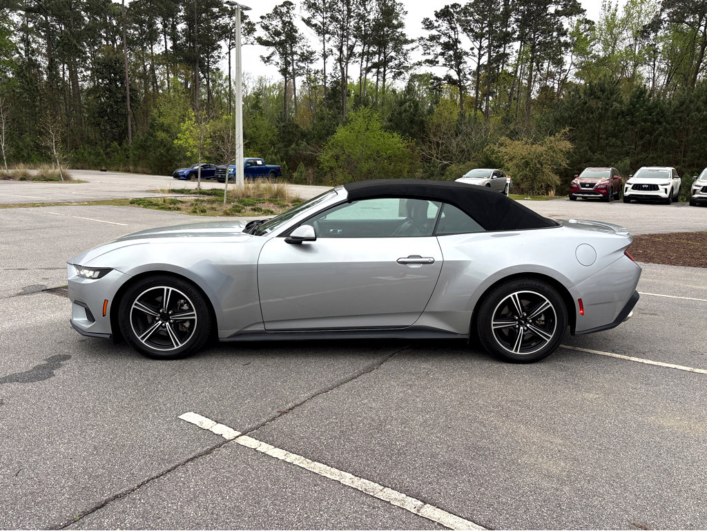 Used 2024 Ford Mustang Premium image 24