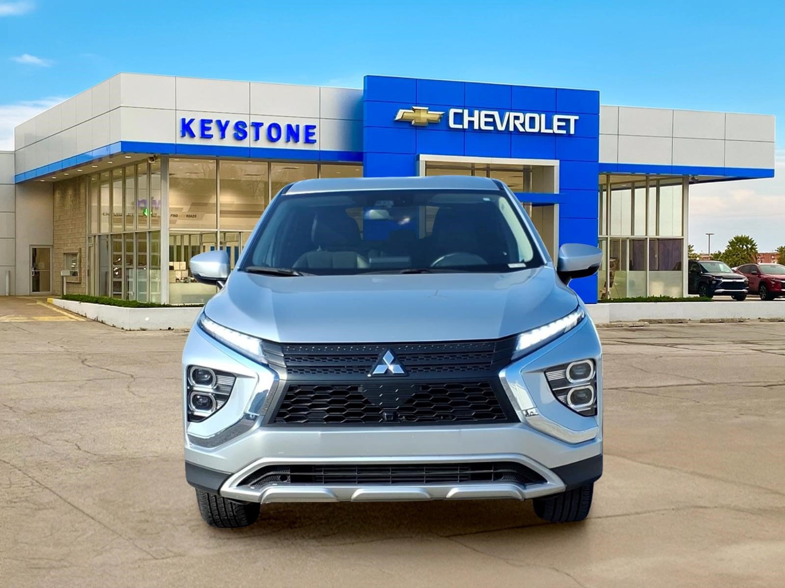 Used 2025 Mitsubishi Eclipse Cross SE AWD/4WD image 2