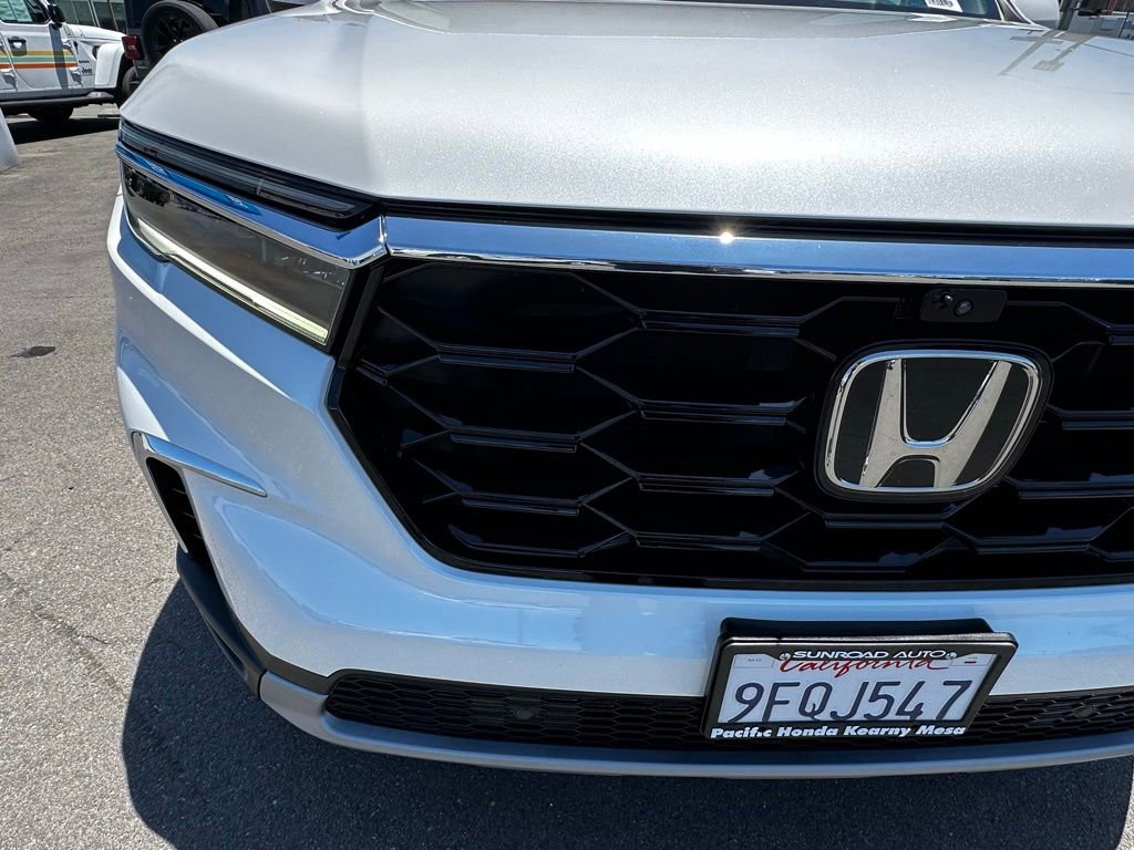Used 2023 Honda Pilot Elite image 5