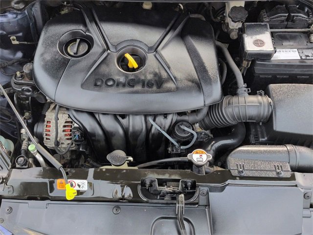 Used 2013 Hyundai Elantra Limited image 30