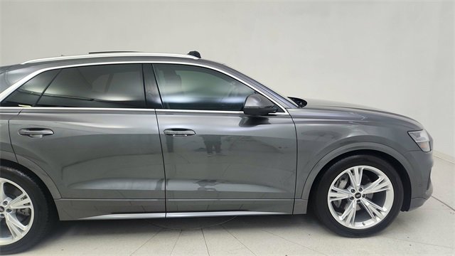 Used 2023 Audi Q8 Prestige w/ Prestige Package image 8