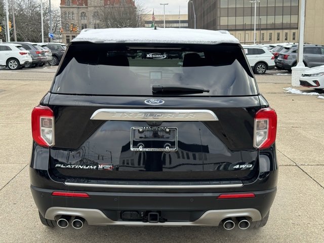 Used 2022 Ford Explorer Platinum w/ Equipment Group 601A image 4