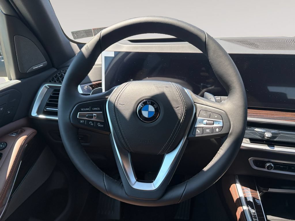 New 2026 BMW X5 xDrive40i w/ Climate Comfort Package AWD/4WD image 12