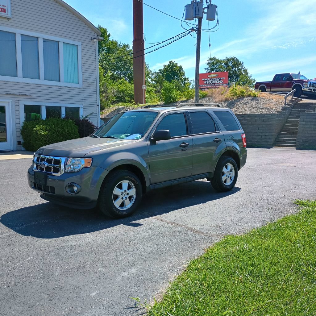 Used 2012 Ford Escape XLT AWD/4WD image 1