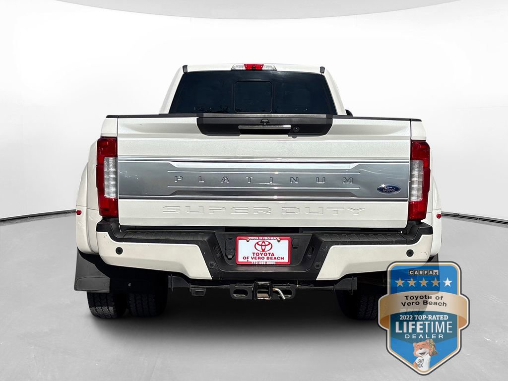 Used 2017 Ford F350 Platinum w/ Platinum Ultimate Package image 4