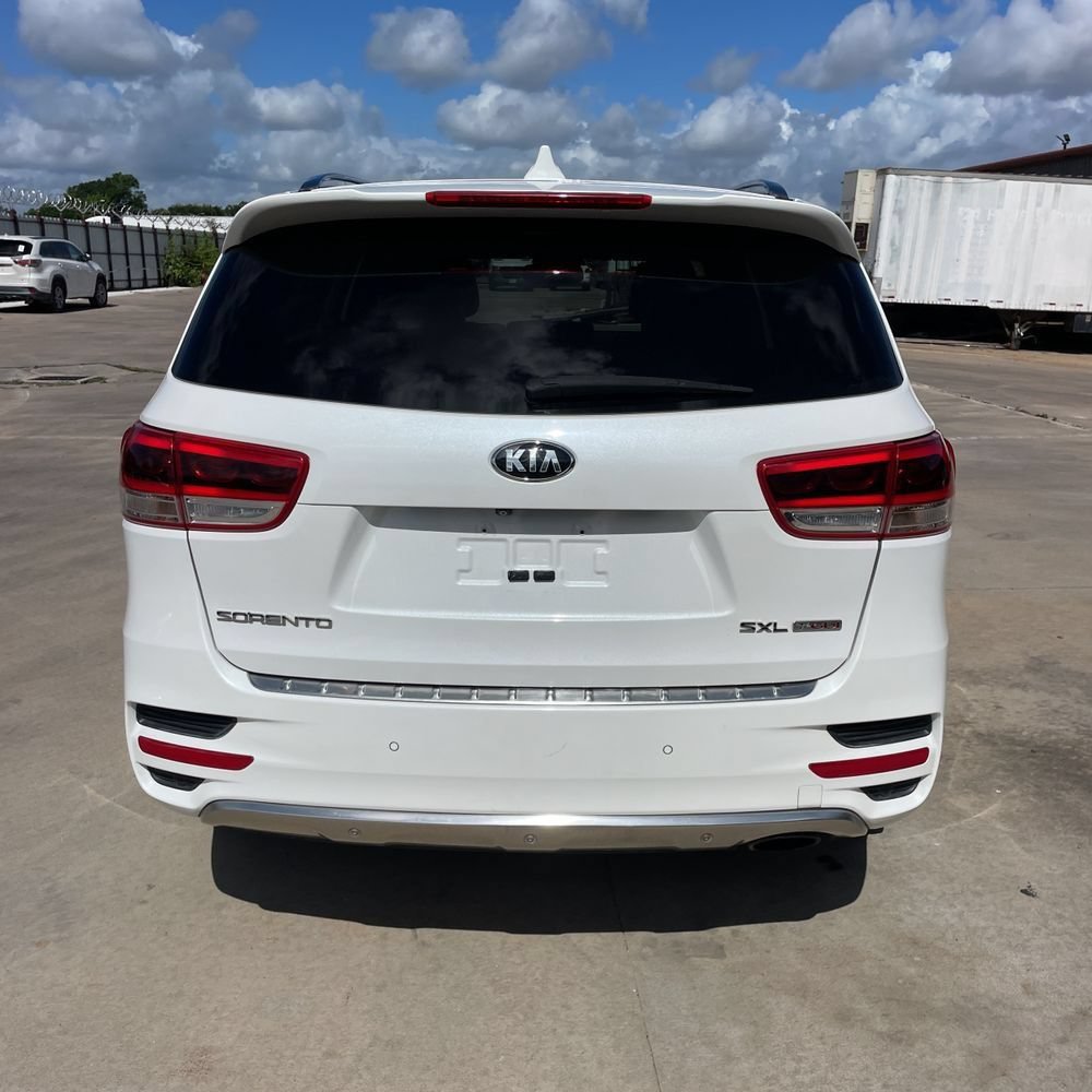 Used 2016 Kia Sorento SX FWD image 7